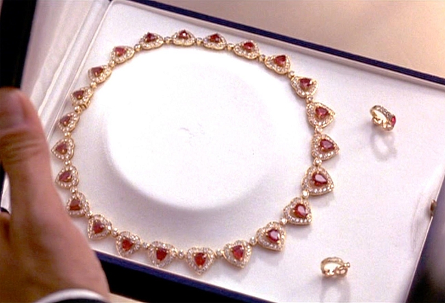 Украшение в кино: рубиновое ожерелье Джулии Робертс в «Красотке» фото № 3