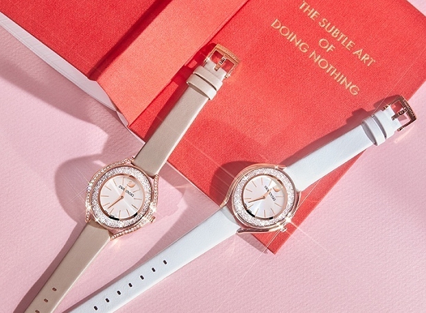 Засекайте время: Swarovski показали новую летнюю коллекцию часов