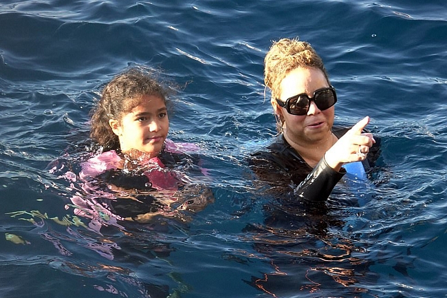 Мэрайя Кэри с дочерью. Фото: @yemisizealcom фото № 5