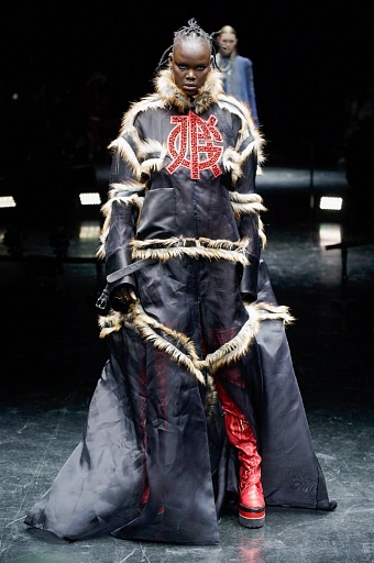 Jean Paul Gaultier Couture осень-зима 2021/22 фото № 7