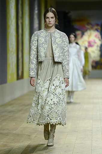Dior Couture осень-зима 2022/23 фото № 2