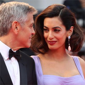 Венеция 2017: Джордж и Амаль Клуни на красной дорожке