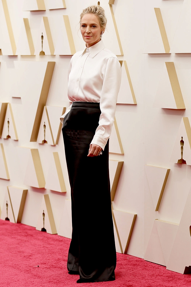 Ума Турман в Bottega Veneta на церемонии «Оскар-2022» фото № 1