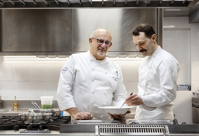 Клаудио Садлер и Дженнаро Баличе на кухне Canova Restaurant by Sadler фото № 2