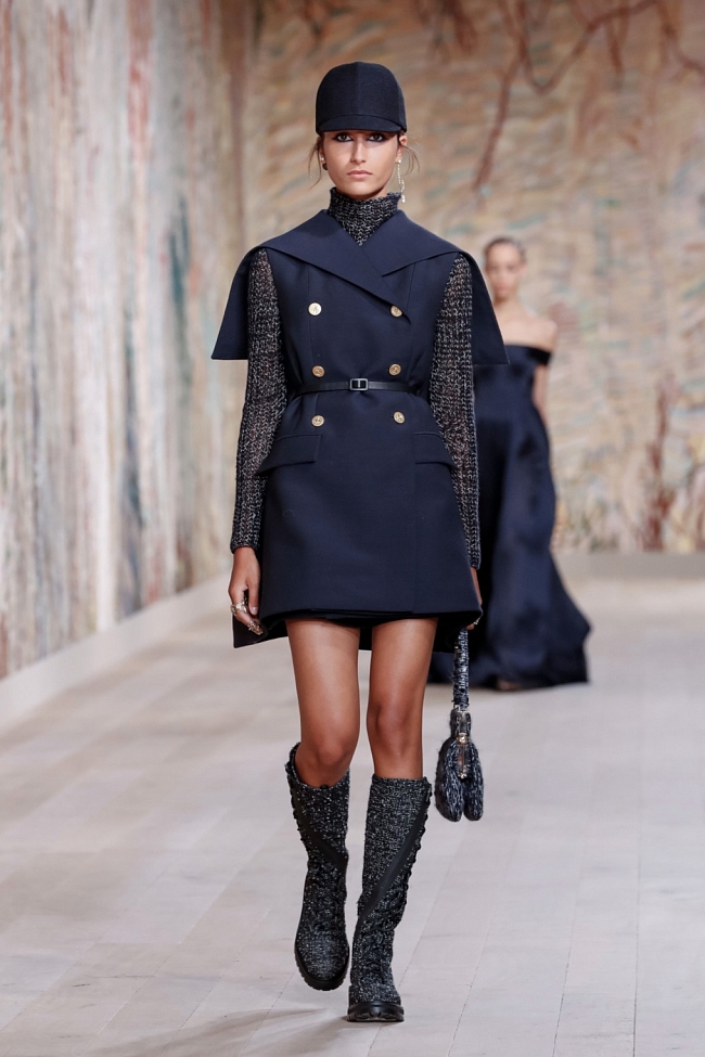 Christian Dior Couture осень-зима 2021/22 фото № 14