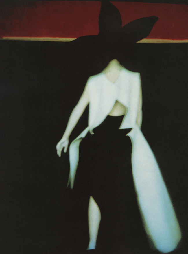 Сара Мун. Мода 4 Yohji Yamamoto. 1999 Собрание Фонда Still Art фото № 3
