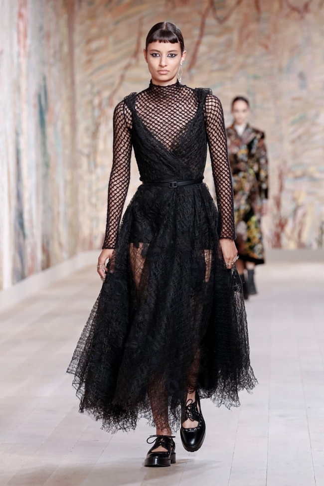 Christian Dior Couture осень-зима 2021/22 фото № 9