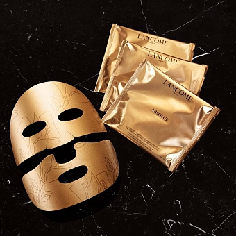 Двойная тканевая маска для лица Lancôme Absolue Golden Cream (фото: @lancomeofficial) фото № 8