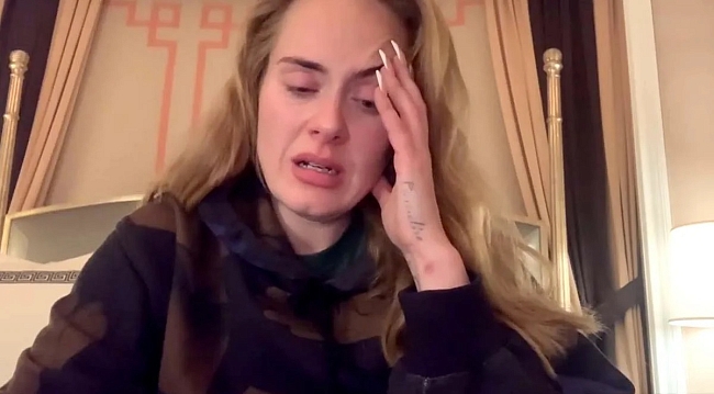 Адель. Кадр из видео в Твиттере @Adele фото № 2