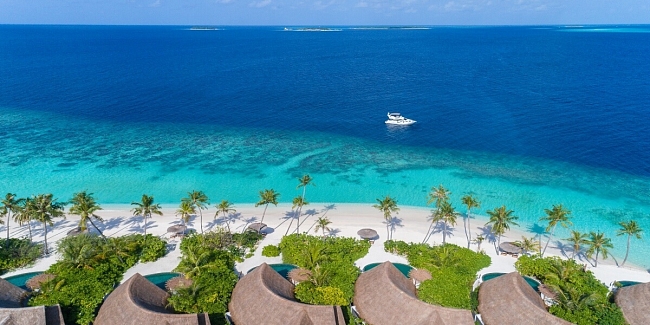 Пляжный берег отеля Milaidhoo Island Maldives фото № 9