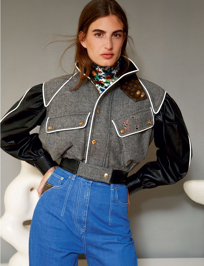 Жакет, водолазка, джинсы, все — Louis Vuitton фото № 3