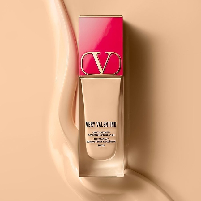Тональный крем Valentino Very Valentino Light-Lasting Perfecting Foundation фото № 7