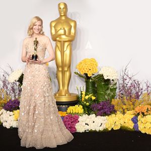 Лучшие звездные платья в истории церемонии «Оскар»