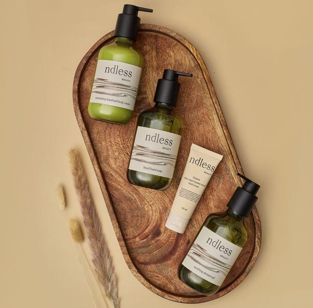 Бьюти-дайджест: 25-летие Keune Haircosmetics, коллаборация myTAUI х  Shape it!, палетка теней  Dear Dahlia фото № 6