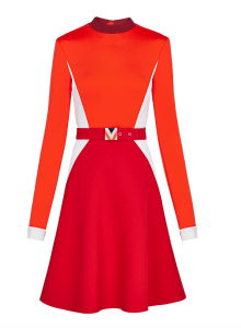Красно-оранжевое платье с белыми вставками фото № 1