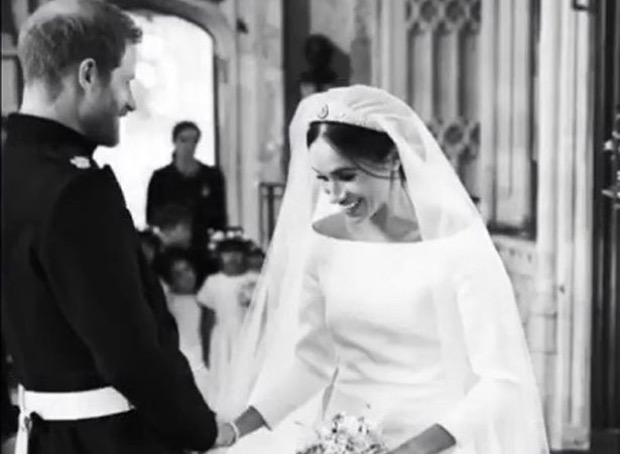 Меган Маркл и принц Гарри выложили новые фото со свадьбы в честь своей первой годовщины