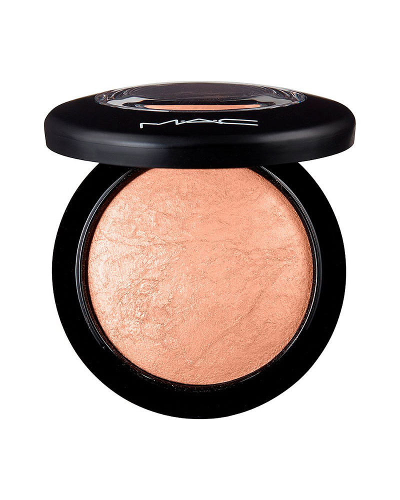 Хайлайтер 40. Пудра Mac Mineralize Skinfinish. Хайлайтер Mac Mineralize Skinfinish. Mac Mineralize Skinfinish Global Glow. Перламутровая пудра Mineralize Skinfinish.