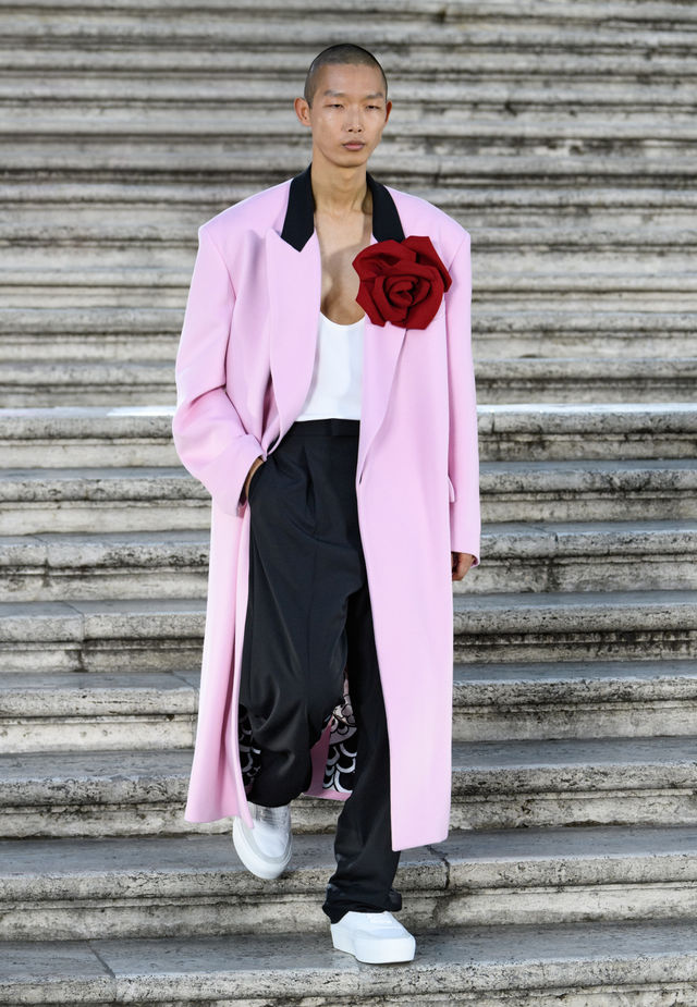 Valentino Couture осень-зима 2022/23 фото № 35