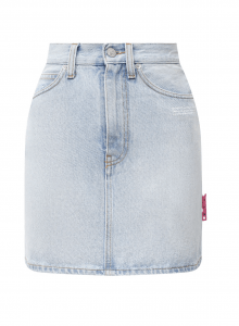Короткая джинсовая юбка голубого оттенка фото № 16