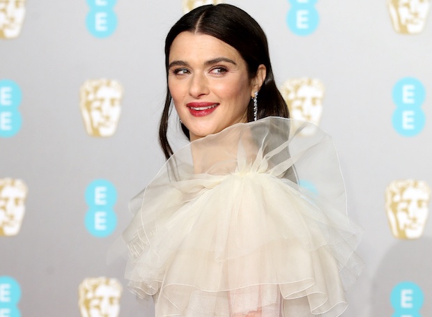 Самые стильные звезды на красной дорожке премии BAFTA-2019