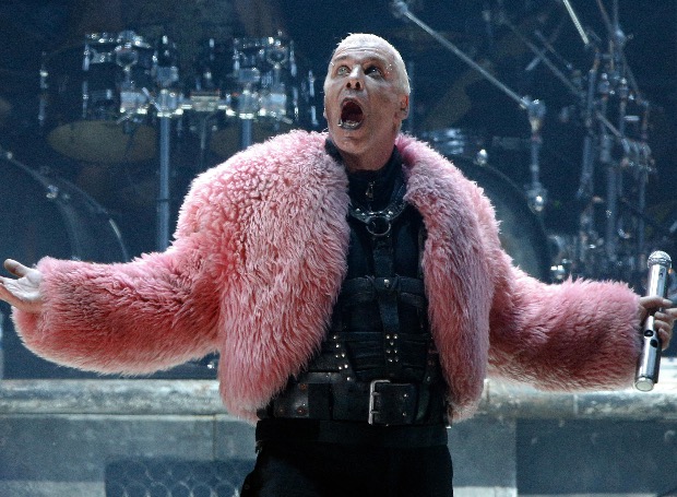 Rammstein перенесли свой концерт в «Лужники»