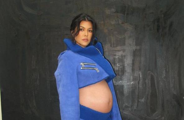 Беременная Кортни Кардашьян поделилась солнечными снимками, отсчитывая последние дни до рождения сына