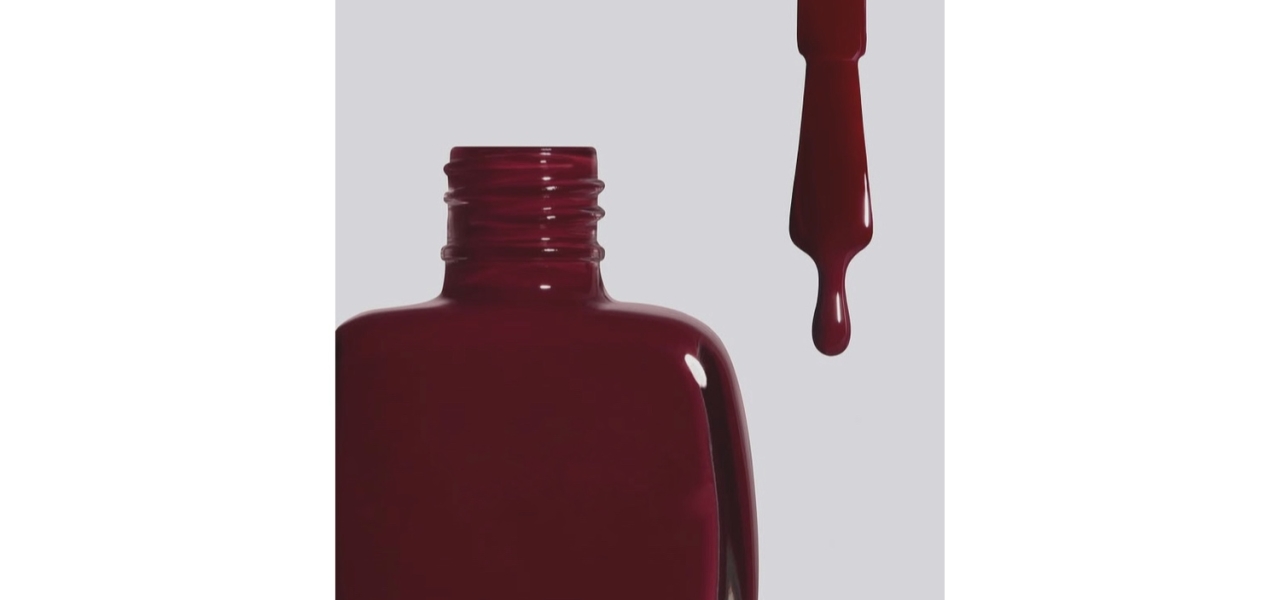 Nails. Трендовые оттенки маникюра ноября-2025