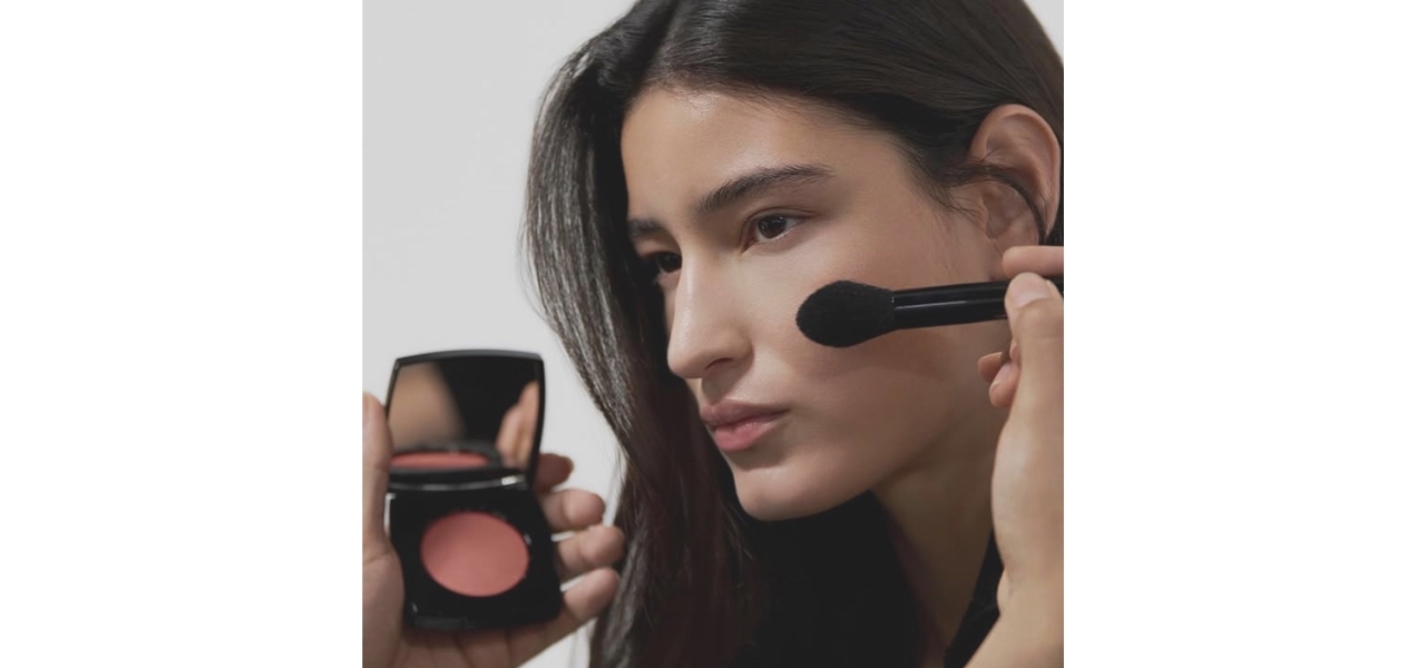 Дайджест красоты: открытие нового банного комплекса SIBERIA, сыворотка Algotherm и поп-ап-магазин d'Alba в Москве 