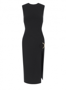 Черное платье-футляр с высоким разрезом и позолоченной пряжкой-кольцом фото № 5
