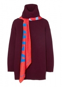 Шерстяной свитер с шарфом фото № 10