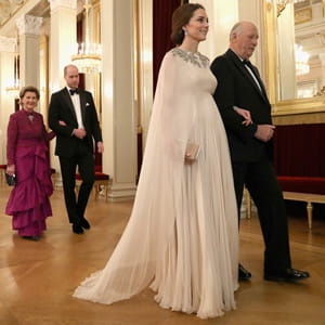 Настоящая принцесса стала сказочной: сенсационный look Кейт Миддлтон на приеме в Осло