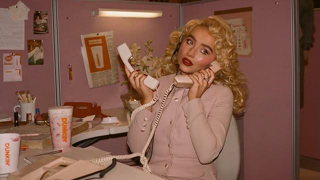 @sabrinacarpenter фото № 3