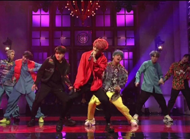 BTS выступили на шоу Saturday Night Live