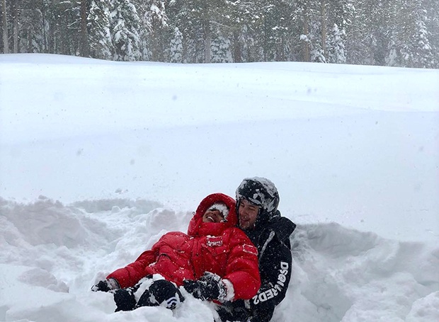 Зимние каникулы: Приянка Чопра и Ник Джонас отдыхают в Калифорнии