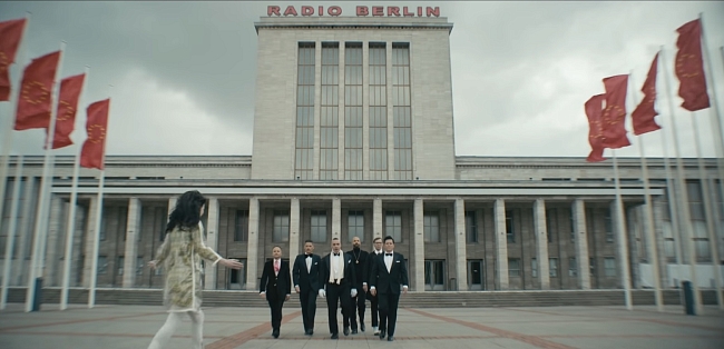 Rammstein: новый клип на песню Radio взорвал Сеть фото № 1