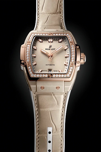 Hublot Spirit of Big Bang Ceramic Beige с золотым безелем фото № 4