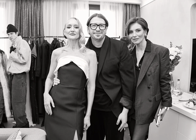 Полина Сидихина, Георгий Ростовщиков и Екатерина Соколова-Жубер фото № 9