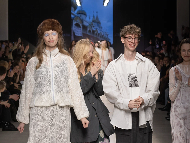 «В России любят быть модными и умеют быть модными»: дизайнеры о трендах и главной фешен-площадке страны фото № 2