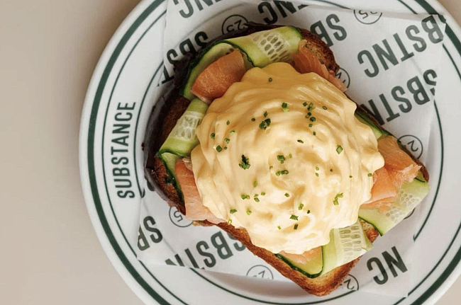 Гастро-неделя: бранч в Pomme Verte, Lucky Group x LIQ petbar и зимнее меню в Garage Café фото № 7