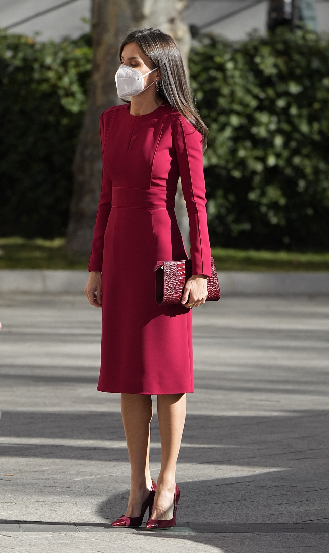 Королева Испании Летиция, январь 2022 года фото № 1