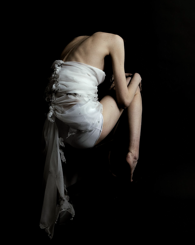 Эстетика пустоты. Визуальная история о выгорании фото № 4