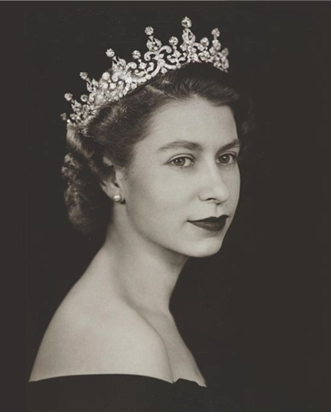 Королева Елизавета II, 1956 год