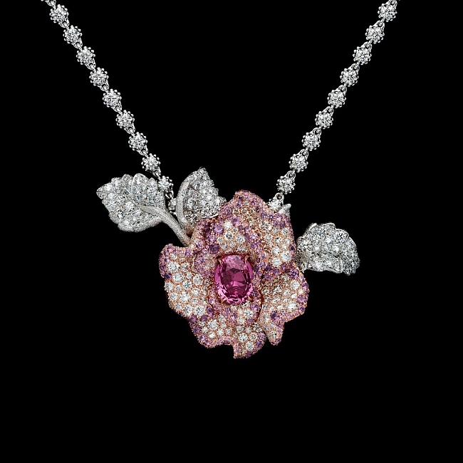 Сапфировое ожерелье Rose Mantique из коллекции Dior Rose фото № 16