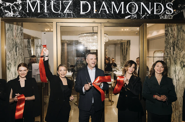 Открытие флагманского салона MIUZ Diamonds в ГУМе фото № 2
