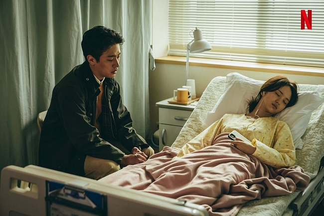 Кадр из сериала «Зов ада» фото № 2