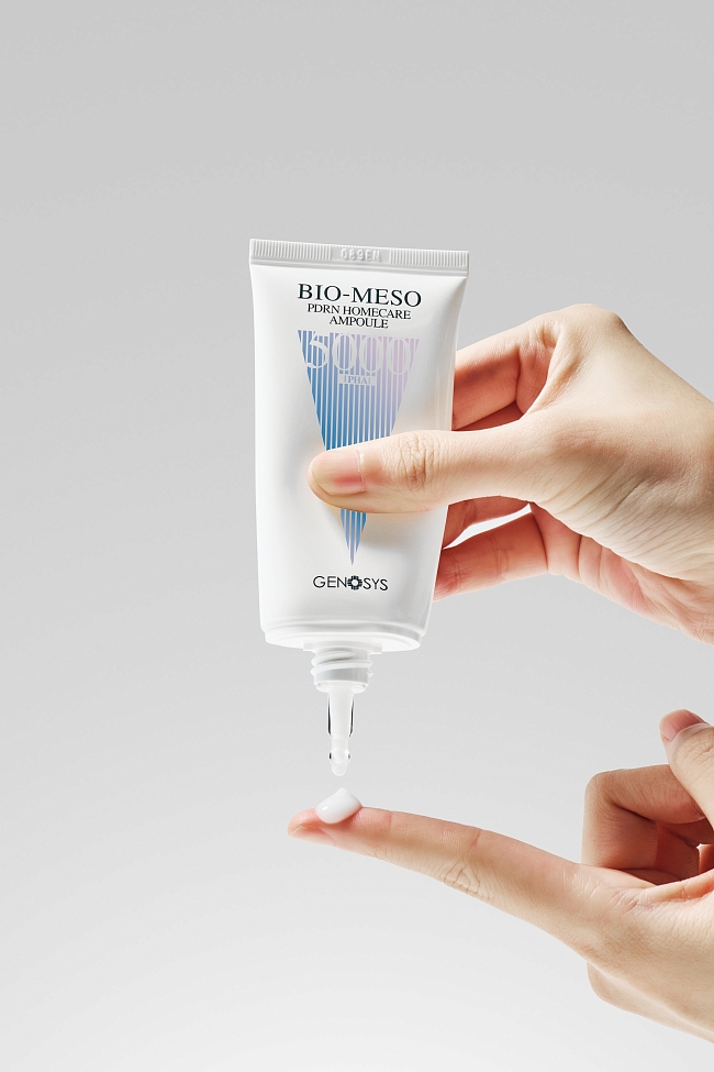 Бьюти-дайджест: регенерирующий бальзам для тела Algotherm, новый парфюм Zielinski & Rozen и звуковая зубная щетка FOREO фото № 3