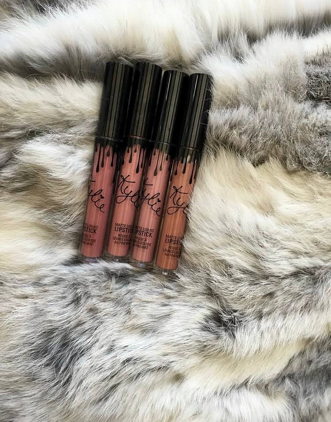 Back to 2016: вспоминаем бьюти-тренды, которые горячо любили 10 лет назад фото № 3