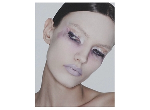 Макияж в оттенке Cloud Dancer: трендовый вариант, который стоит повторить на Новый год 