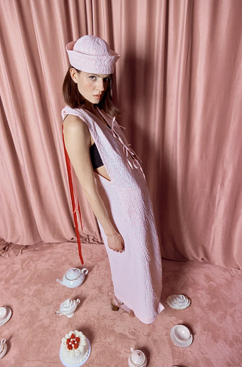 Скульптуры, контрасты и атлантический бриз: 5 показов Московской недели моды фото № 8