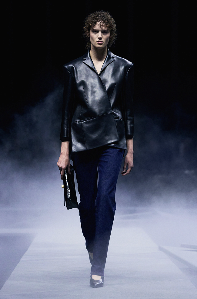 Khaite SS’26 фото № 5